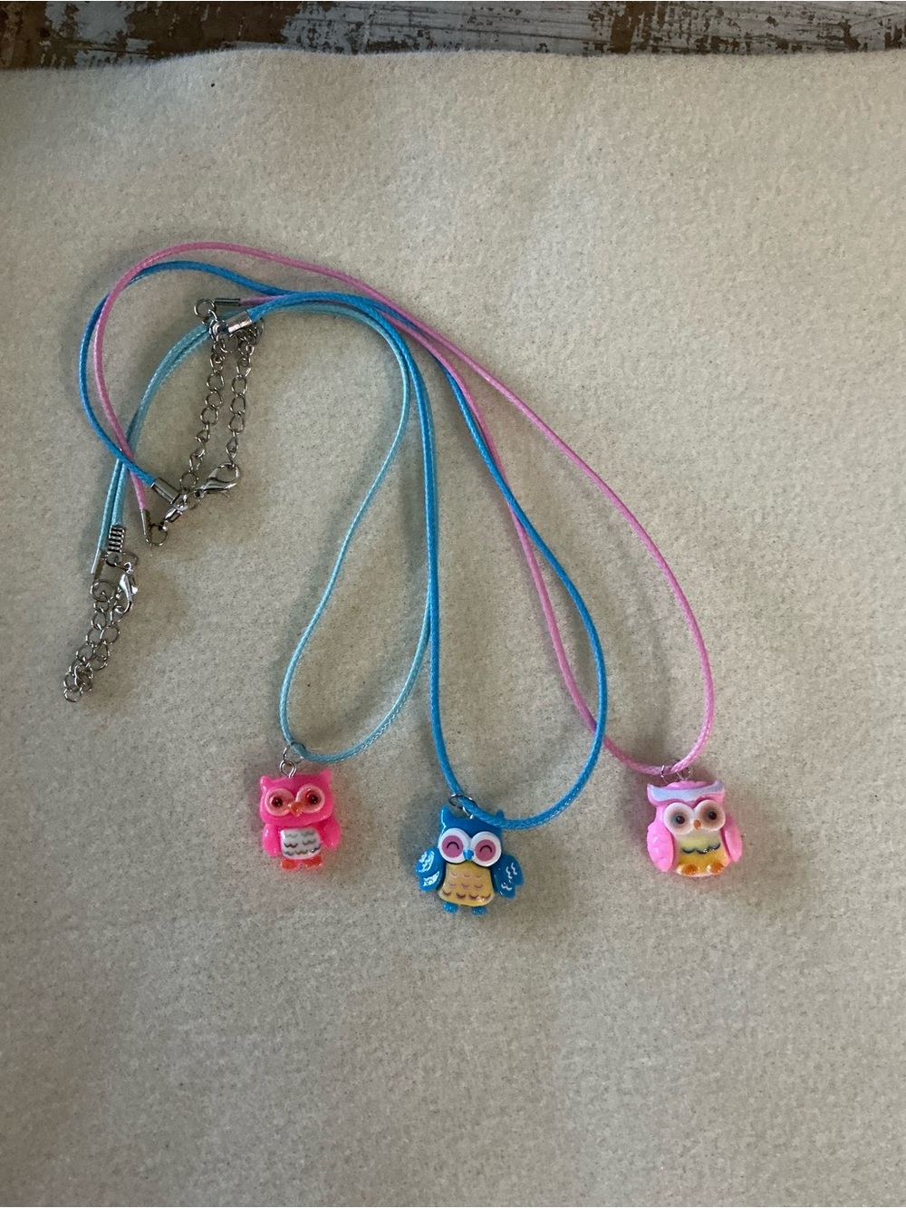 Kids Owl Pendant Necklace Set - Pink & Blue - Picture 1 of 2